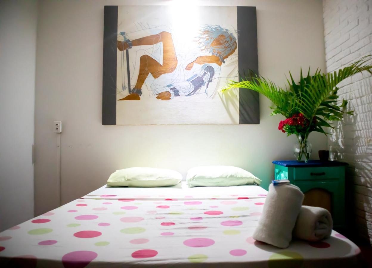 Hostal Shalom ปูแอร์โตเอสกอนดิโด ภายนอก รูปภาพ