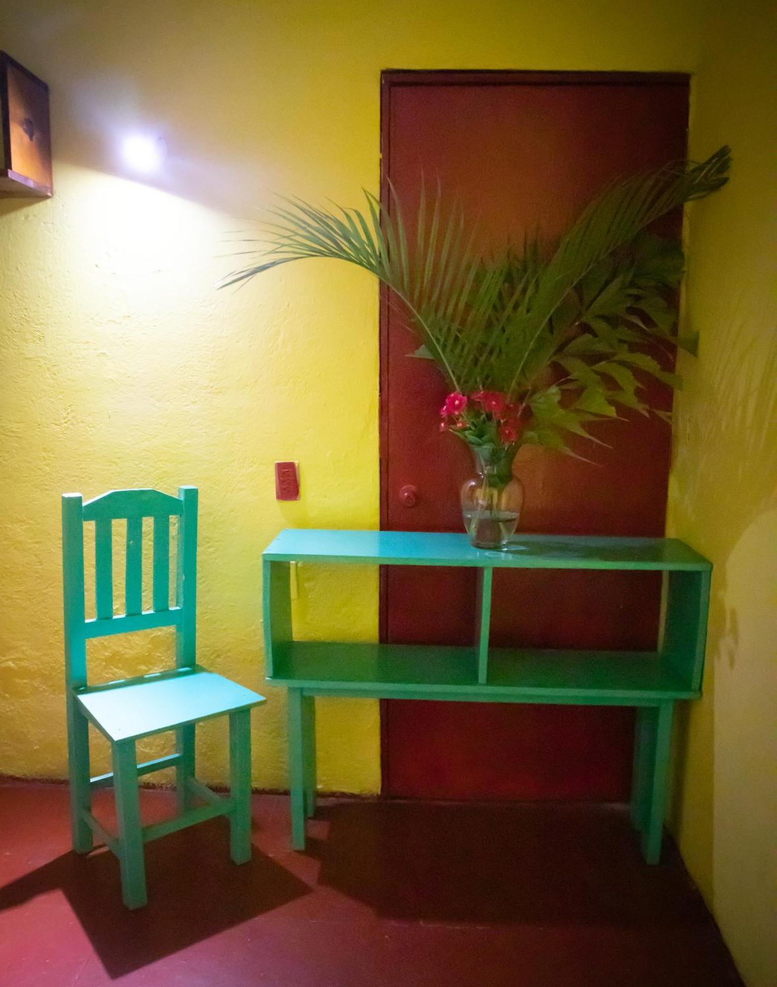 Hostal Shalom ปูแอร์โตเอสกอนดิโด ภายนอก รูปภาพ