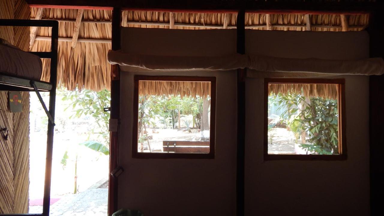 Hostal Shalom ปูแอร์โตเอสกอนดิโด ภายนอก รูปภาพ
